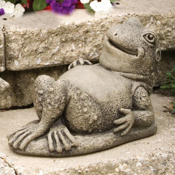 Henry Frog Garden Decor