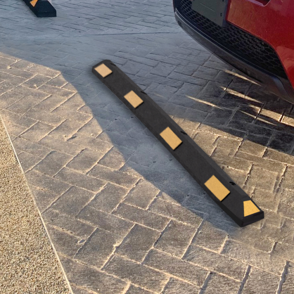 Recycled Rubber Parking Curbs