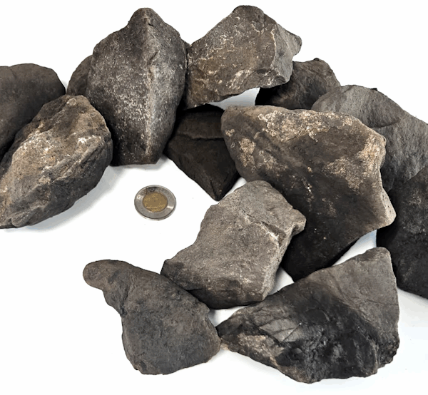 Majestic Midnight Rocks 65mm